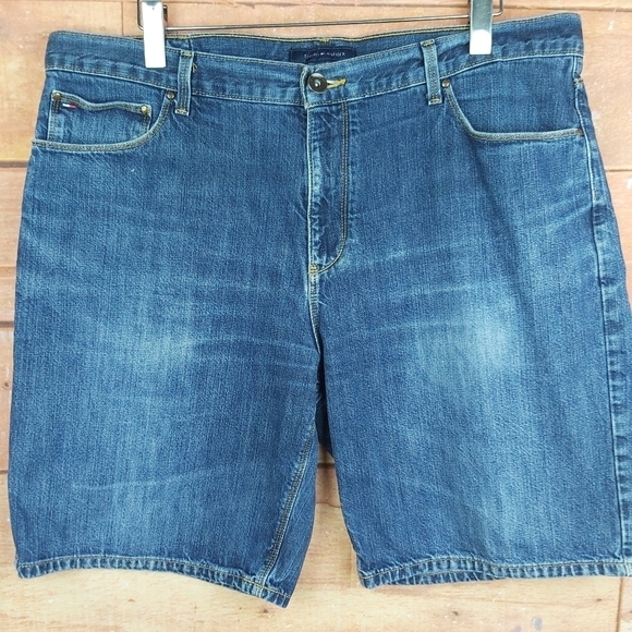 𝅺📣2/40$📣 Tommy Hilfiger jeans shorts bermuda - Picture 2 of 5